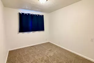 482 Vickie Ln, Clearfield, UT 84015 - Photo 9