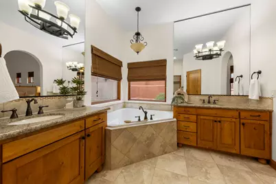 3052 N Snow Canyon Pkwy #114, Saint George, UT 84770 - Photo 29