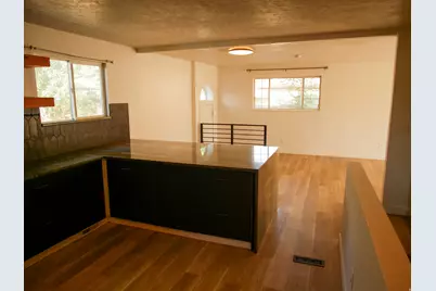 951 E South Fork Cir, Sandy, UT 84094 - Photo 13