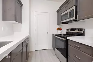 4758 E Hidden Loop Rd, Eagle Mountain, UT 84005 - Photo 19