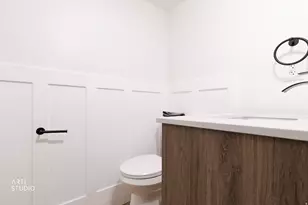 4758 E Hidden Loop Rd, Eagle Mountain, UT 84005 - Photo 21