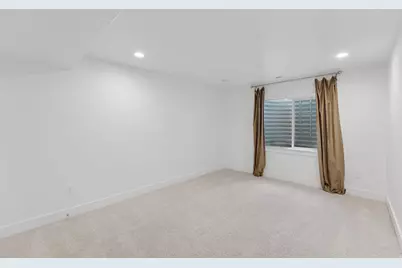 2886 N Desert Forest Ln, Lehi, UT 84043 - Photo 35