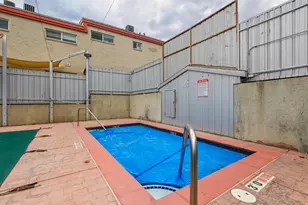 650 N 300 W, Salt Lake City, UT 84103 - Photo 23