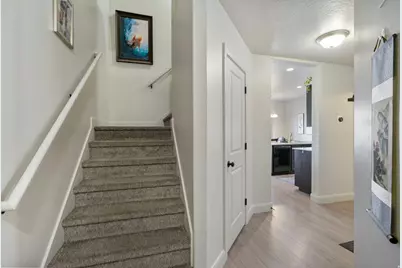 812 N Old Fort Dr, Spanish Fork, UT 84660 - Photo 25