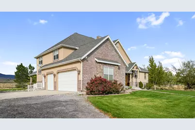 9141 N Canyon Wash Dr, Eagle Mountain, UT 84005 - Photo 5