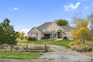 9141 N Canyon Wash Dr, Eagle Mountain, UT 84005 - Photo 3