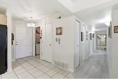 1245 E Privet Dr S #429, Cottonwood Heights, UT 84121 - Photo 11