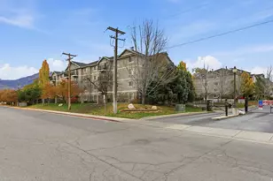 1245 E Privet Dr S, Cottonwood Heights, UT 84121 - Photo 27