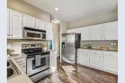 5031 W Greenstreak Dr S, Riverton, UT 84096 - Photo 17