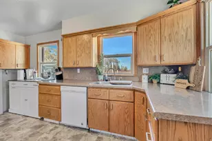 433 E 100 S, Tooele, UT 84074 - Photo 11
