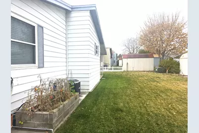 3800 S 1900 W #241, Roy, UT 84067 - Photo 11