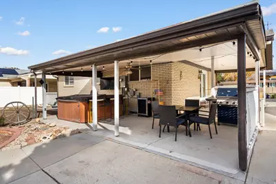 9888 S 475 E, Sandy, UT 84070 - Photo 7