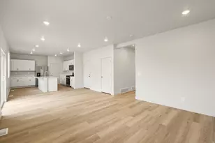 933 N 200 E, Santaquin, UT 84655 - Photo 11