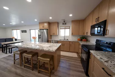 653 S Willow Park, Lehi, UT 84043 - Photo 7