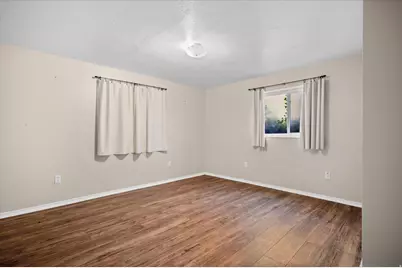 146 S Coleman St, Tooele, UT 84074 - Photo 31