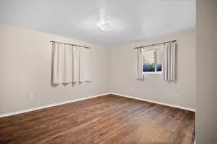 146 S Coleman St, Tooele, UT 84074 - Photo 31