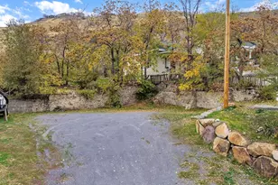 694 N West Capitol St W, Salt Lake City, UT 84103 - Photo 25