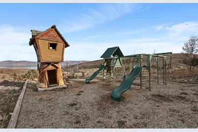 874 S Balsamorhiza Rd, Garden City, UT 84028 - Photo 51