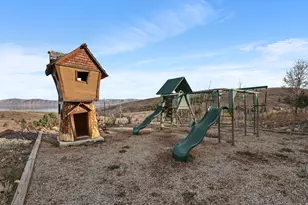 874 S Balsamorhiza Rd, Garden City, UT 84028 - Photo 51