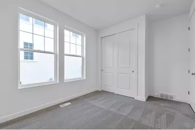 7003 W Granbury Dr, South Jordan, UT 84009 - Photo 15