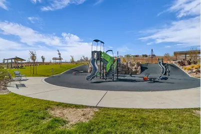 2468 N Paintbrush Dr, Saratoga Springs, UT 84045 - Photo 37