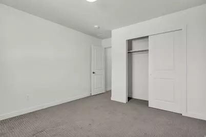 2468 N Paintbrush Dr, Saratoga Springs, UT 84045 - Photo 27