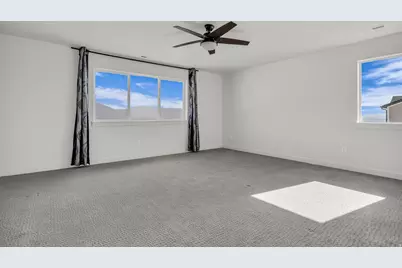 2468 N Paintbrush Dr, Saratoga Springs, UT 84045 - Photo 15