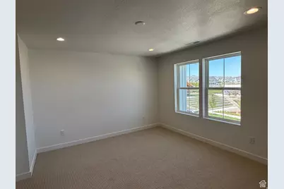 7061 W South Jordan Pkwy S, South Jordan, UT 84009 - Photo 19