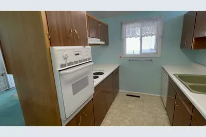 1927 W Kirkham Way, Taylorsville, UT 84129 - Photo 9