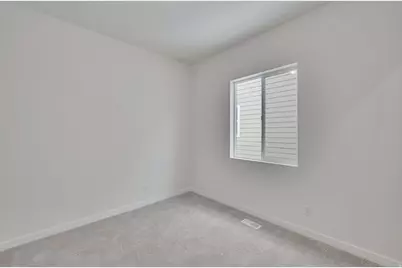 283 E Polaris Dr S #102, Saratoga Springs, UT 84045 - Photo 11