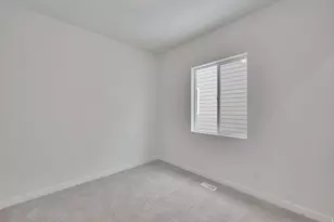 283 E Polaris Dr S, Saratoga Springs, UT 84045 - Photo 11