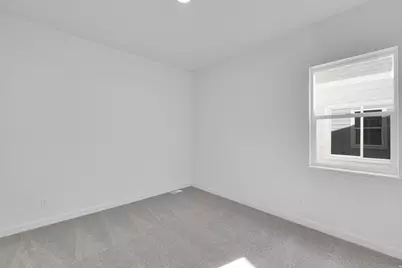 253 E Polaris Dr S #105, Saratoga Springs, UT 84045 - Photo 9