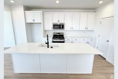 11782 S Flying Fish Dr, South Jordan, UT 84009 - Photo 7