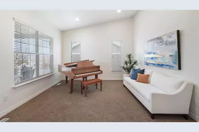 141 E Cottage Cv, Saratoga Springs, UT 84045 - Photo 3