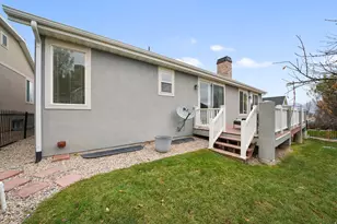 141 E Cottage Cove, Saratoga Springs, UT 84045 - Photo 23