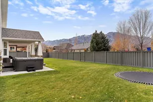 6043 N Lariat Ln, Mountain Green, UT 84050 - Photo 37