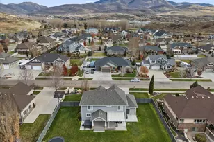 6043 N Lariat Ln, Mountain Green, UT 84050 - Photo 45