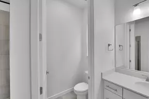 263 E Polaris Dr S, Saratoga Springs, UT 84045 - Photo 25