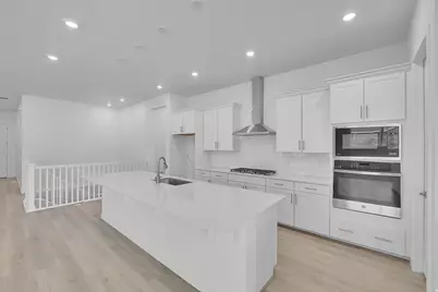 263 E Polaris Dr S #104, Saratoga Springs, UT 84045 - Photo 15