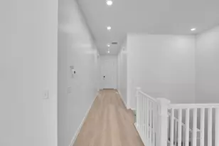 263 E Polaris Dr S, Saratoga Springs, UT 84045 - Photo 3