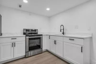 941 E Carnation Dr, Sandy, UT 84094 - Photo 17