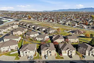 4758 W Wagon Train Dr S, Herriman, UT 84065 - Photo 17