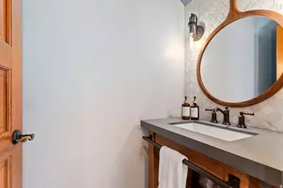 568 N Deer Valley Dr W #8B, Park City, UT 84060 - Photo 9