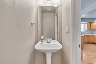 425 W 1120 N, American Fork, UT 84003 - Photo 9