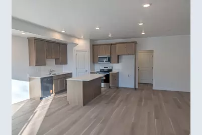 763 N Pheasantbrook Dr, Centerville, UT 84014 - Photo 5