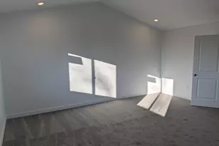 763 N Pheasantbrook Dr, Centerville, UT 84014 - Photo 9