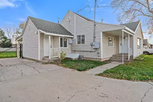 942 E Gentile St, Layton, UT 84041 - Photo 3