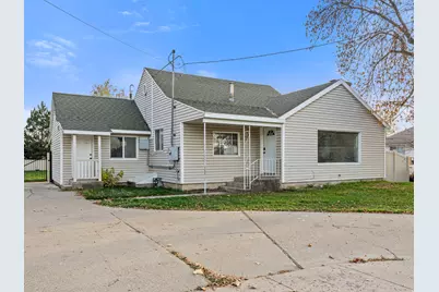 942 E Gentile St, Layton, UT 84041 - Photo 1