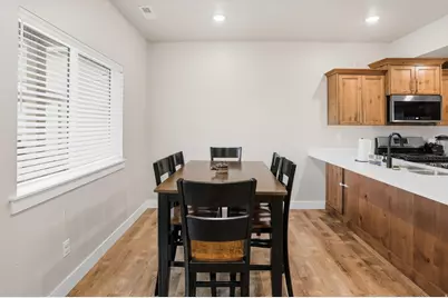 303 N Canterbury Way W, Clearfield, UT 84015 - Photo 7