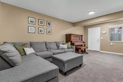 204 W Lyman Ln, Bountiful, UT 84010 - Photo 19